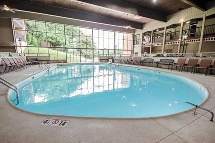 Pool 18 of 37